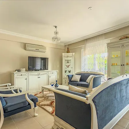 Paradise Town Orchard Villa *